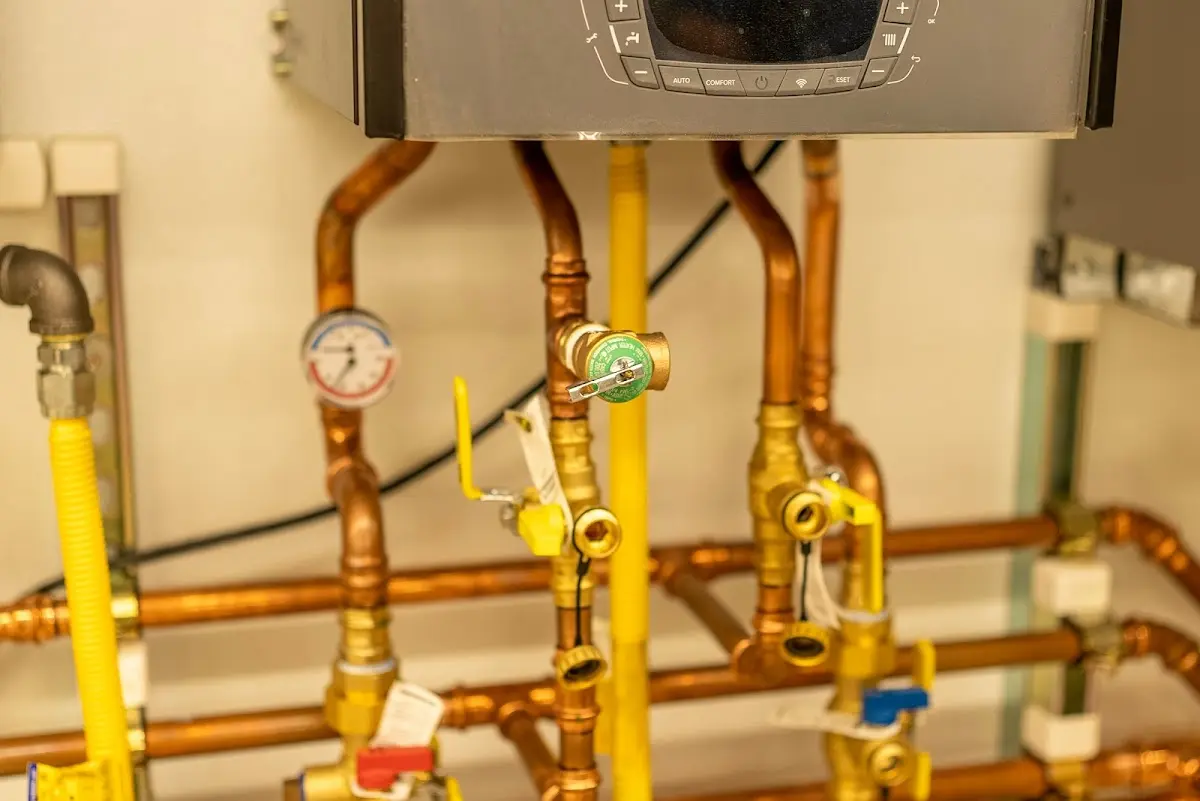 Licensed technician providing Pipe Repair for a homeowner in Sunderland